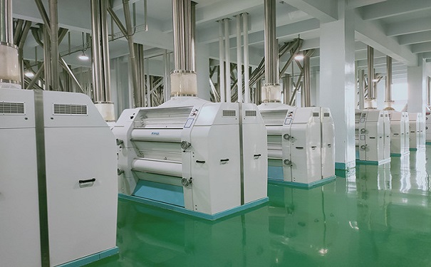 氣動智能伺服磨粉機(jī)實(shí)拍圖片